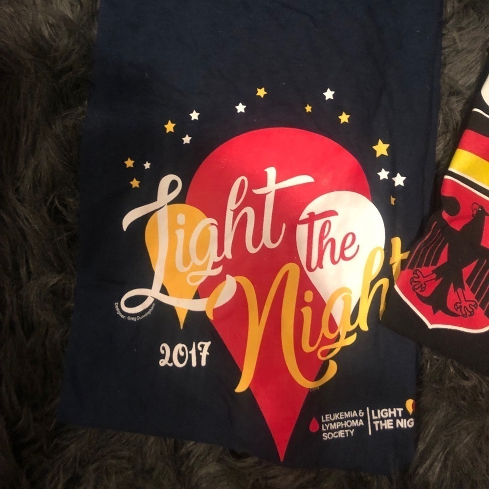 Misc bundle of tees - Picture 2 of 4